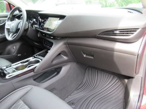 Used 2023 Buick Envision Avenir FWD image 11