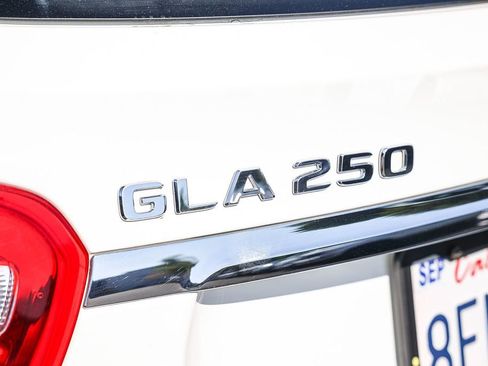 Used 2019 Mercedes-Benz GLA 250 image 24