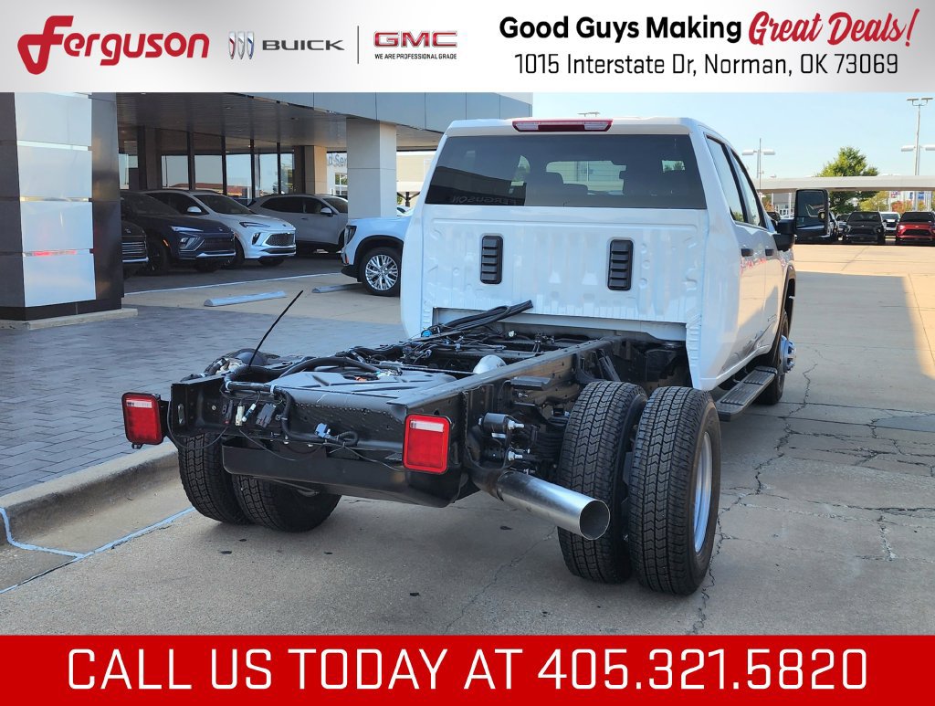 New 2026 GMC Sierra 3500 Pro w/ Convenience Package AWD/4WD image 3