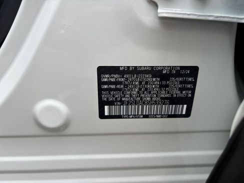 Used 2025 Subaru Forester AWD/4WD image 25