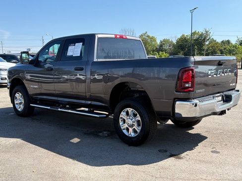 Used 2026 RAM 2500 Big Horn AWD/4WD image 5
