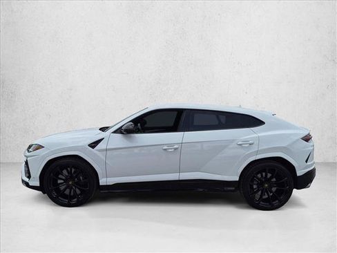 Used 2022 Lamborghini Urus AWD/4WD image 8