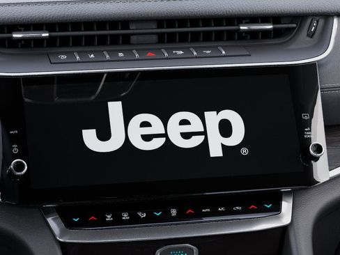 New 2026 Jeep Grand Cherokee Altitude AWD/4WD image 27
