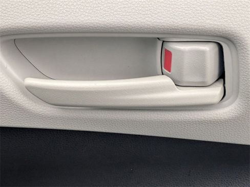 Used 2023 Toyota Corolla LE image 32