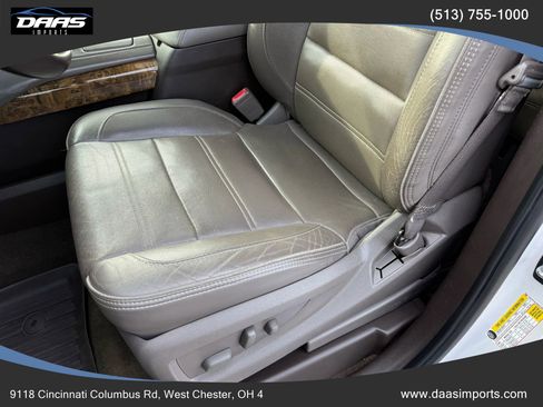 Used 2016 GMC Yukon Denali w/ Open Road Package image 9