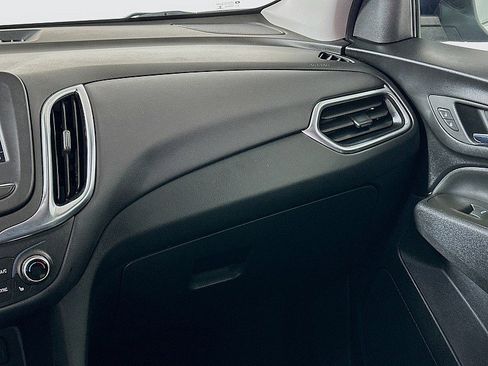 Used 2022 Chevrolet Equinox LT image 22