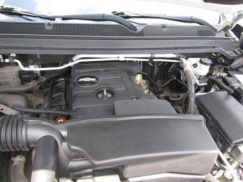 Used 2020 Chevrolet Colorado LT w/ Safety Package image 28