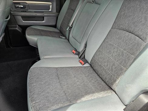 Used 2020 RAM 1500 Classic SLT w/ Luxury Group AWD/4WD image 10