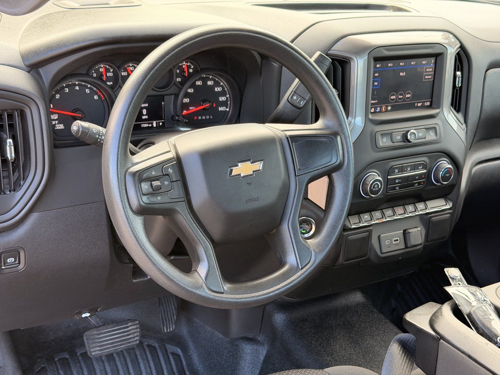 Used 2025 Chevrolet Silverado 1500 W/T RWD image 17