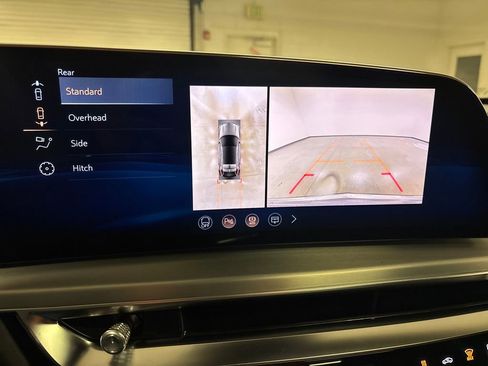 New 2026 Cadillac Lyriq Premium Luxury image 37