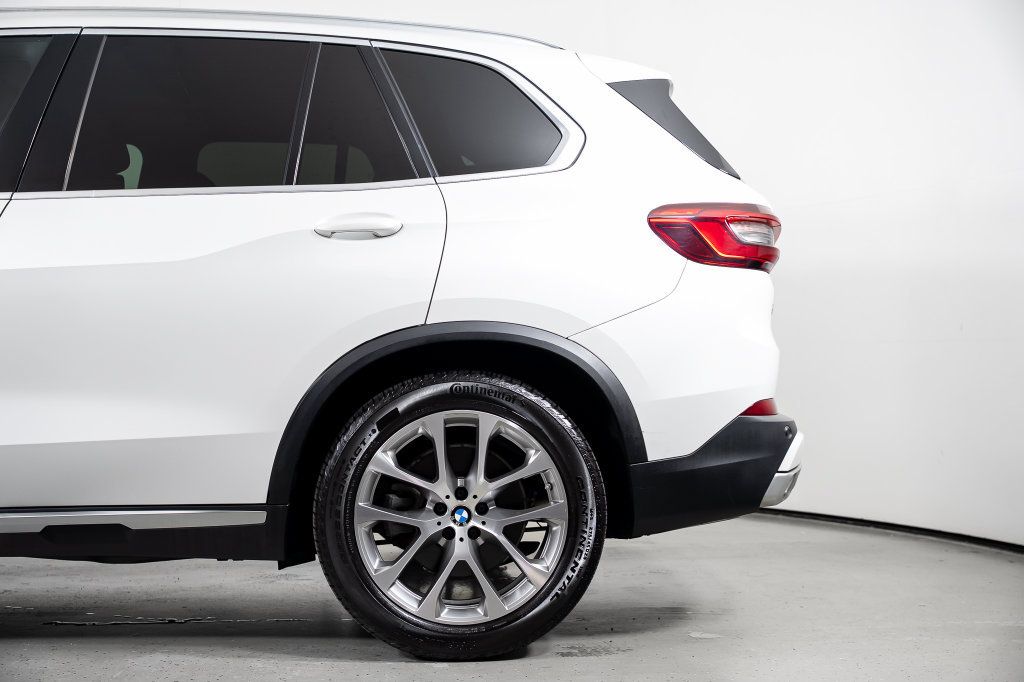 Used 2020 BMW X5 xDrive40i w/ Convenience Package AWD/4WD image 15