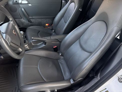 Used 2006 Porsche 911 Carrera 4 image 22
