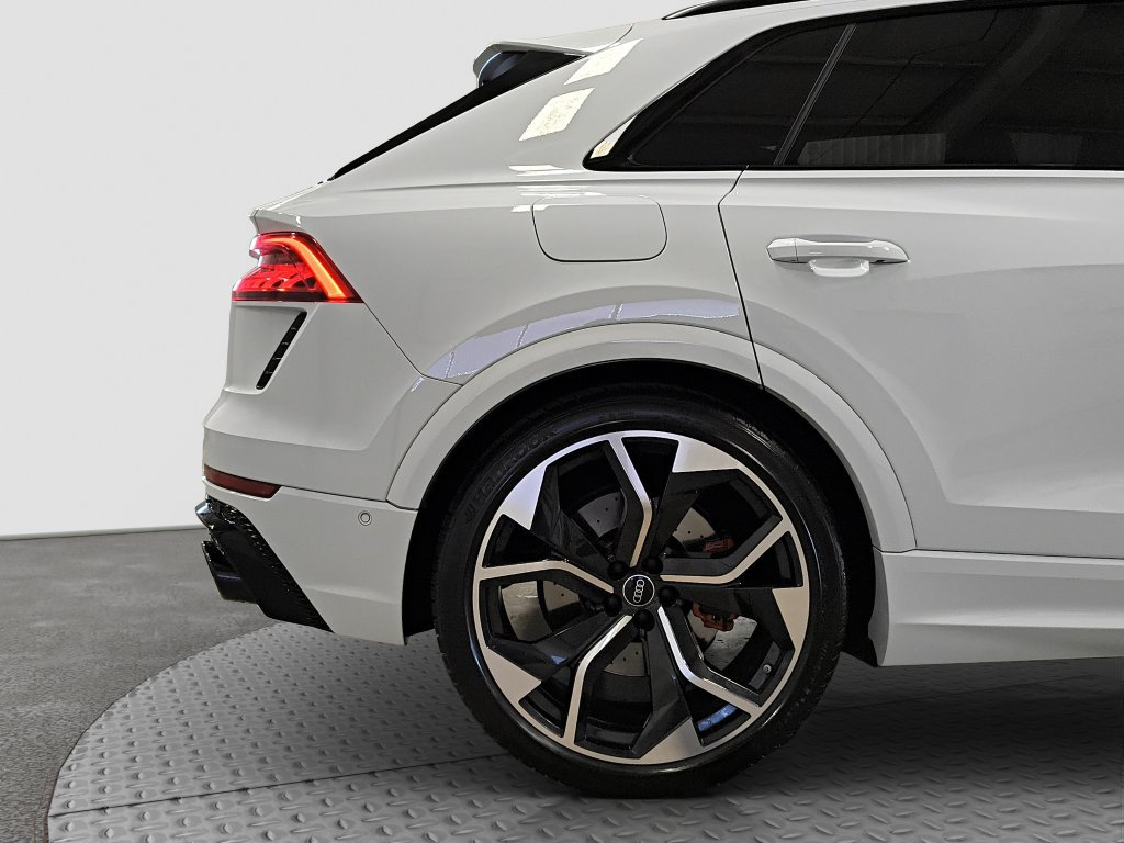 Used 2024 Audi RS Q8 AWD/4WD image 22