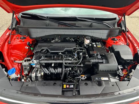 Used 2025 Hyundai Kona SEL image 32