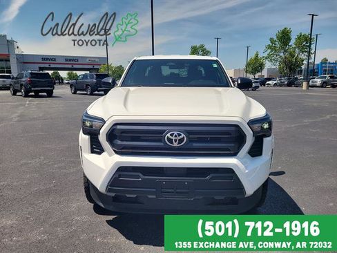 Used 2024 Toyota Tacoma SR AWD/4WD image 2