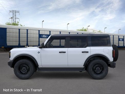 New 2026 Ford Bronco Outer Banks AWD/4WD image 3