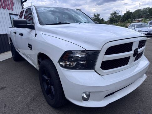 Used 2019 RAM 1500 Express w/ Express Value Package AWD/4WD image 4