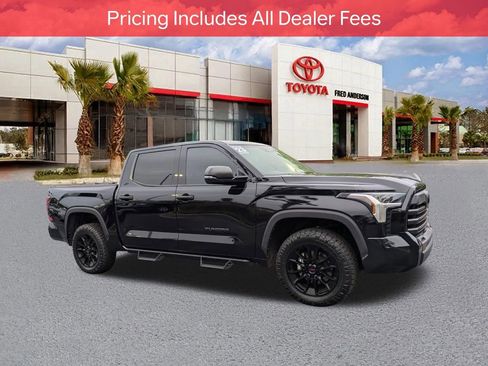 Used 2023 Toyota Tundra SR5 w/ SR5 Convenience Package AWD/4WD image 1