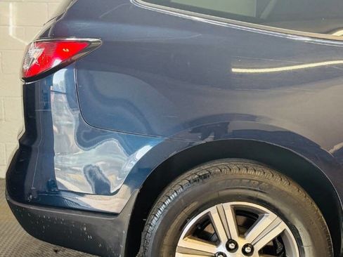 Used 2017 Chevrolet Traverse LS image 7