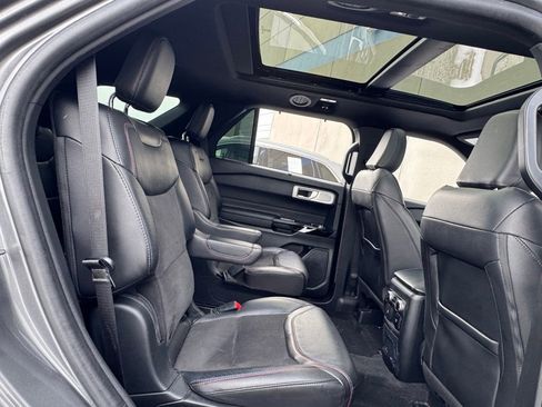 Used 2023 Ford Explorer ST w/ Equipment Group 401A image 32
