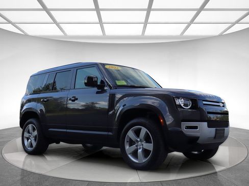 Used 2022 Land Rover Defender 110 S AWD/4WD image 3