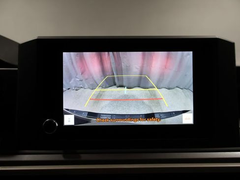 Used 2025 Toyota Tacoma TRD Off-Road image 28