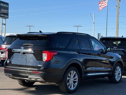 Certified 2020 Ford Explorer XLT w/ Equipment Group 202A image 41