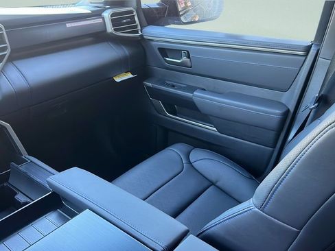 New 2026 Toyota Sequoia Platinum AWD/4WD image 12