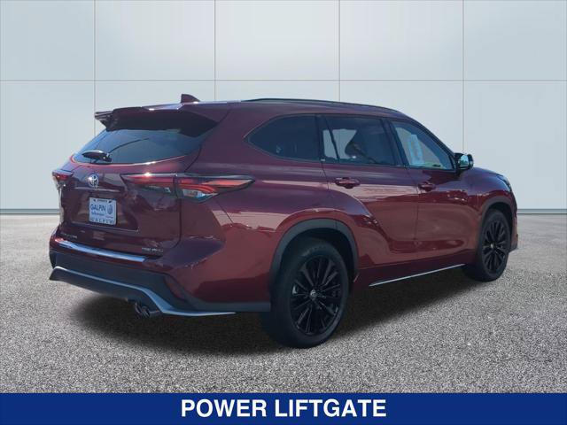 Used 2026 Toyota Highlander XSE AWD/4WD image 5