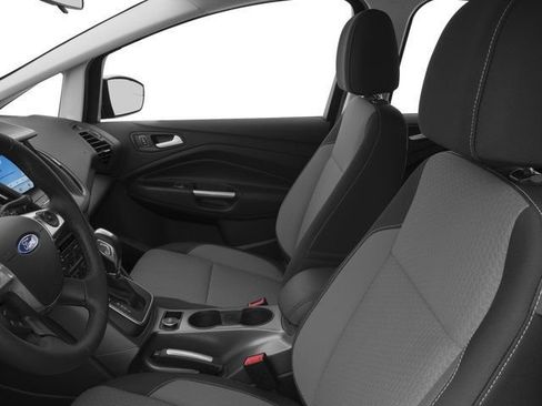 Used 2017 Ford C-MAX Titanium FWD image 9