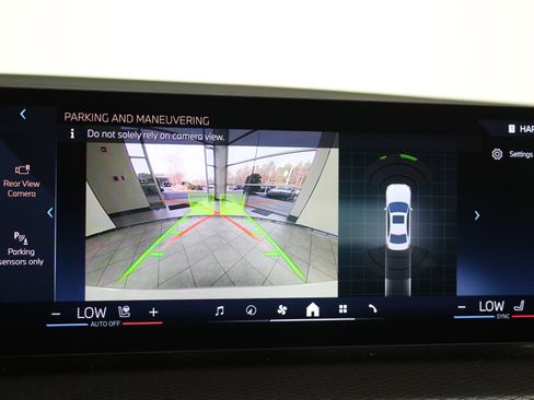 Certified 2025 BMW 330i xDrive Sedan image 30