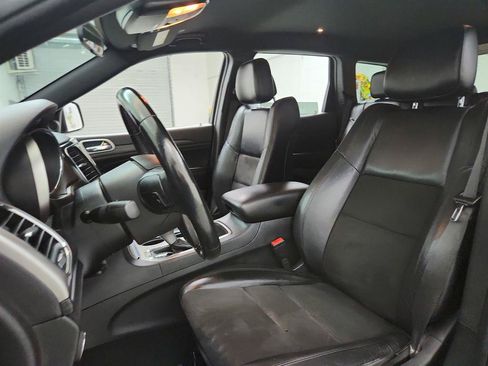 Used 2021 Jeep Grand Cherokee Laredo X AWD/4WD image 14