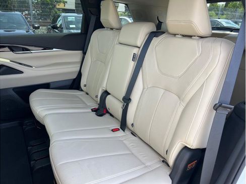 Used 2025 INFINITI QX60 Pure FWD image 9