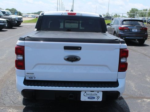 Used 2023 Ford Maverick Lariat w/ Black Appearance Package FWD image 7
