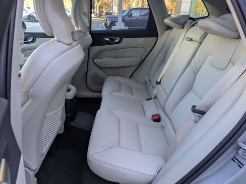 New 2026 Volvo XC60 T8 Ultra w/ Protection Package Premier image 16