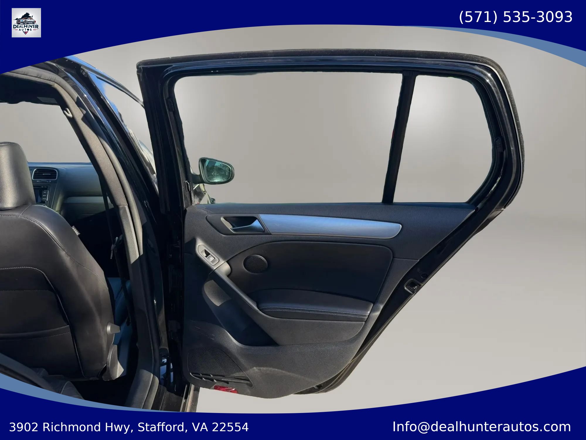 Used 2013 Volkswagen Golf 4-Door AWD/4WD image 16