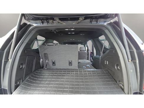 Used 2023 Chevrolet Tahoe RST image 15