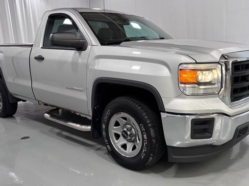 Used 2014 GMC Sierra 1500 2WD Regular Cab w/ Sierra Convenience Package image 3