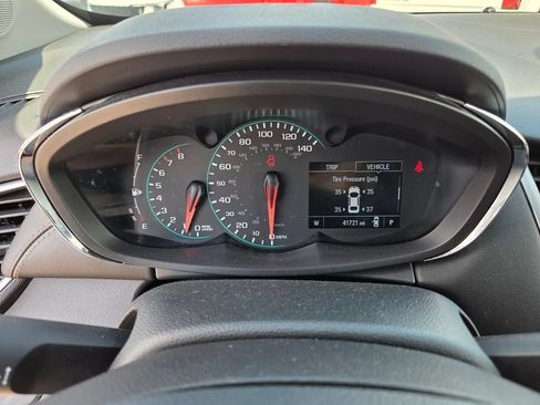 Certified 2022 Chevrolet Trax LT AWD/4WD image 27