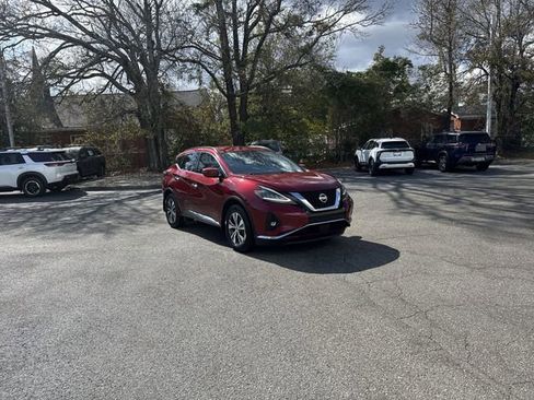 Used 2022 Nissan Murano SV image 3