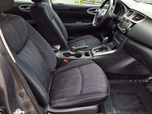 Used 2017 Nissan Sentra SV image 23