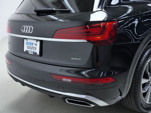 Used 2023 Audi Q5 2.0T Premium w/ Convenience Package AWD/4WD image 5