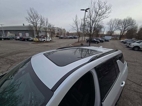 Used 2024 Chevrolet Traverse RS w/ LPO, Floor Liner Package image 7