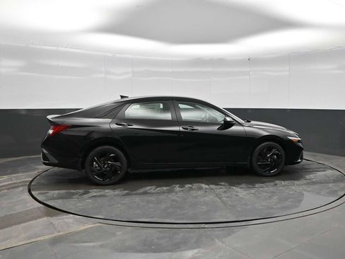 New 2026 Hyundai Elantra Sport image 9