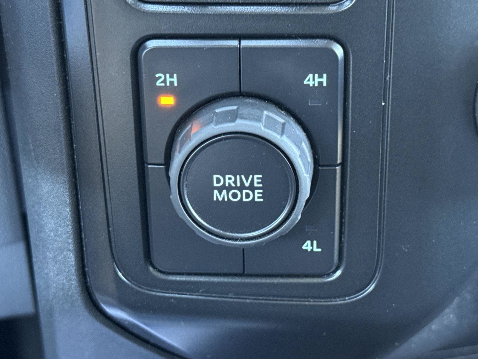 Used 2026 Ford F250 XLT AWD/4WD image 19