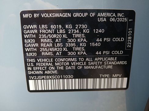 New 2025 Volkswagen ID.4 Pro S Plus image 30