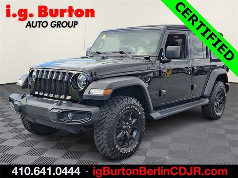 Used 2021 Jeep Wrangler Unlimited Sport image 3