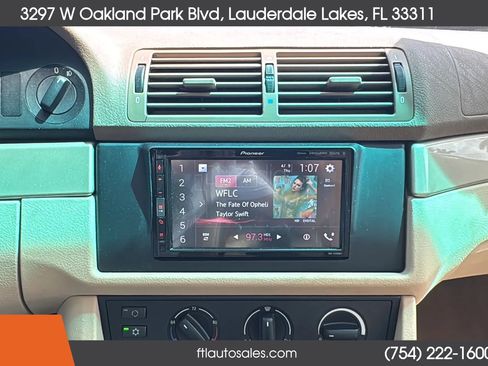 Used 2001 BMW 525i Sedan image 56