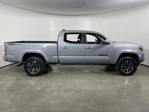 Used 2021 Toyota Tacoma TRD Sport w/ Technology Package image 2