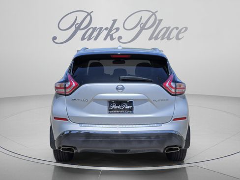 Used 2015 Nissan Murano Platinum w/ Platinum Technology Package FWD image 4